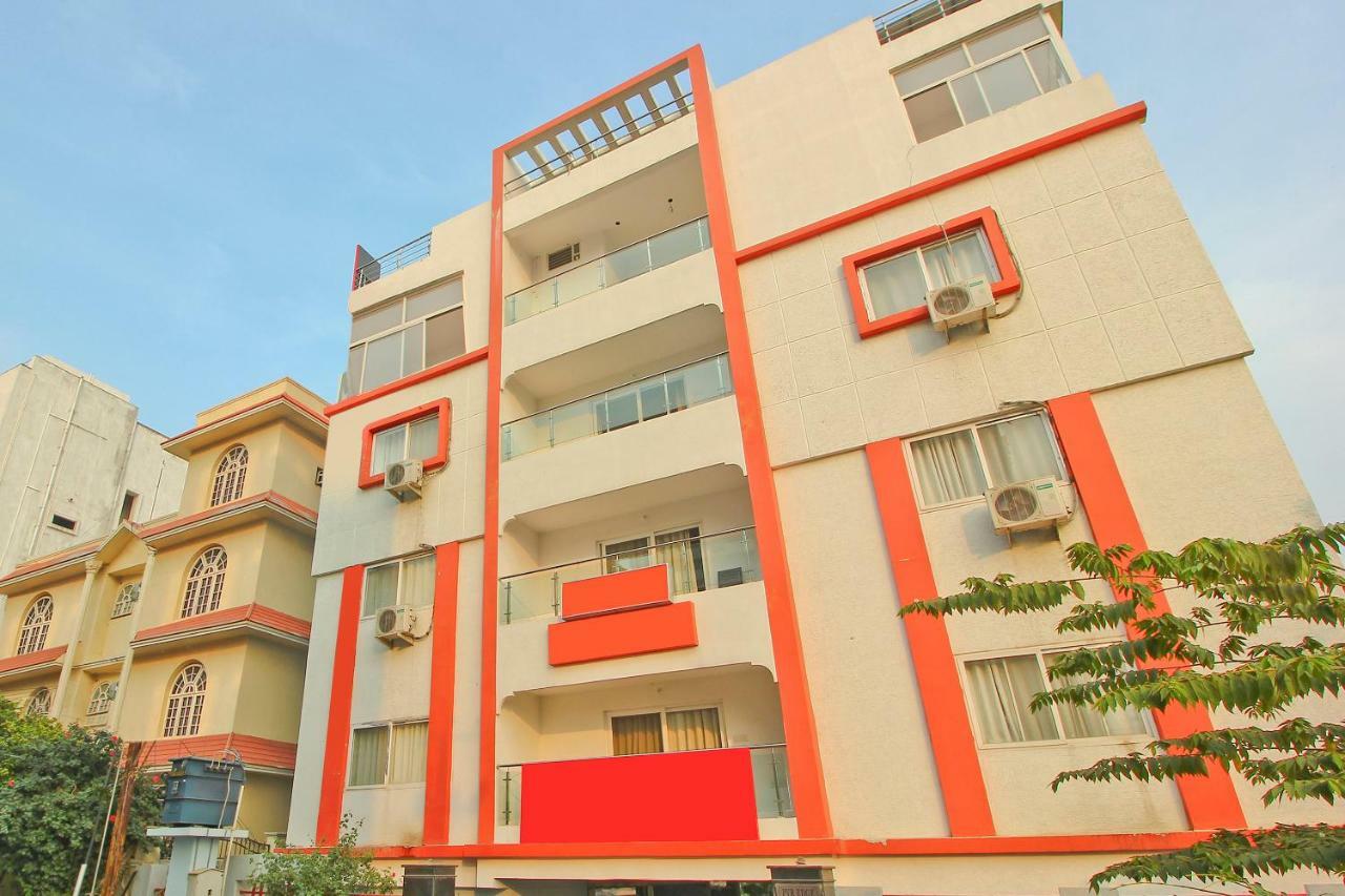 Oyo Flagship 463 Banjara Hills Hotell Hyderabad Exteriör bild